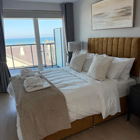 The International Seafront Apartment Bray